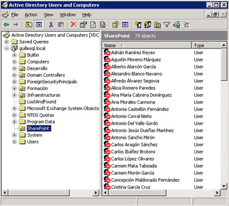 Los usuarios importados están deshabilitados y con la contraseña en blanco, como se muestra en la siguiente pantalla capturada